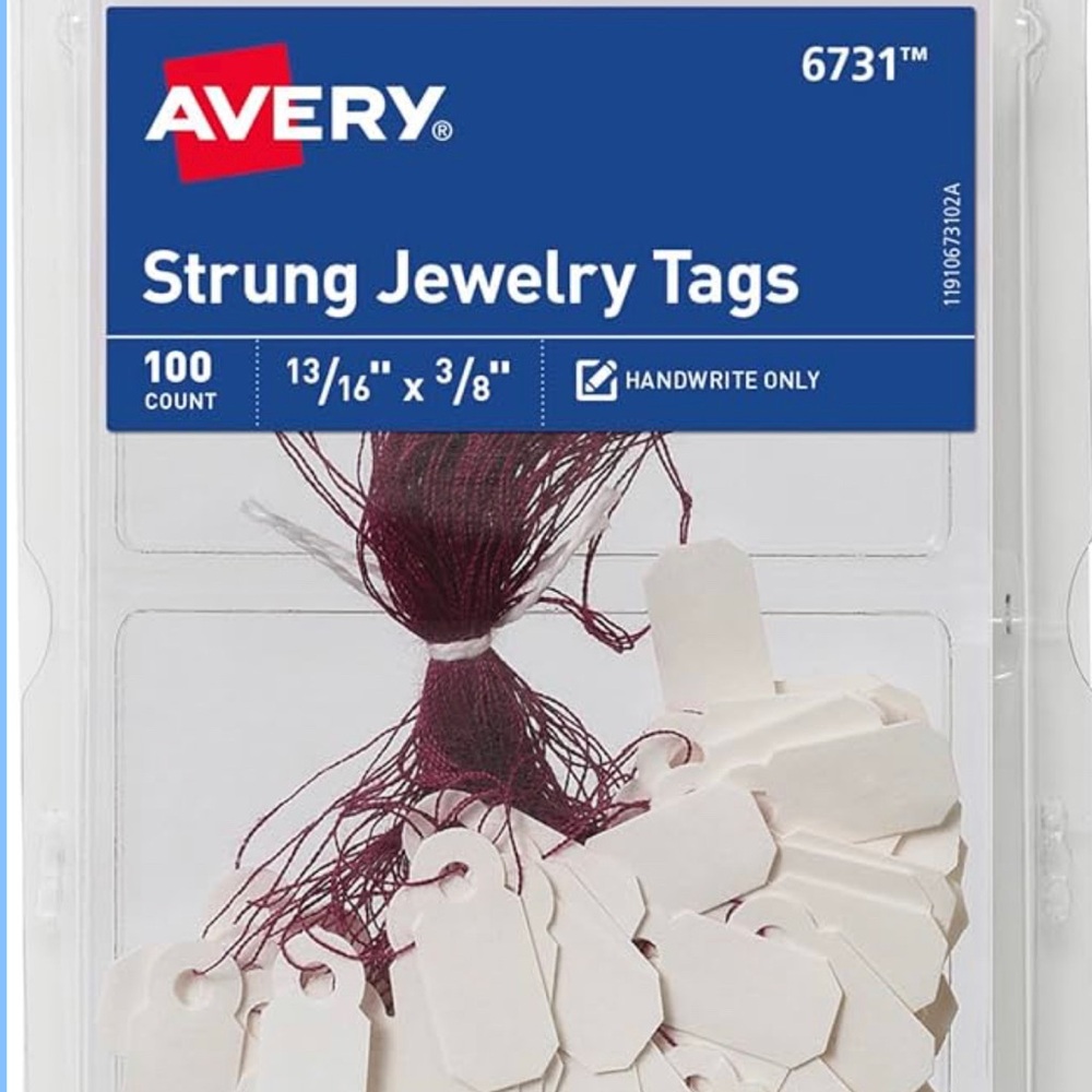 Avery Strung Jewelry Tags - Classic White